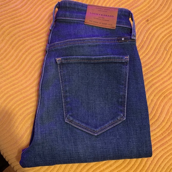 Lucky brand Mid-rise Jeans - Picture 1 of 3